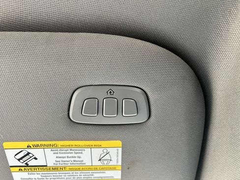 Used 2021 Ford F250 Lariat w/ Lariat Ultimate Package AWD/4WD image 31