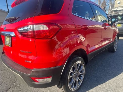 Used 2021 Ford EcoSport Titanium image 2