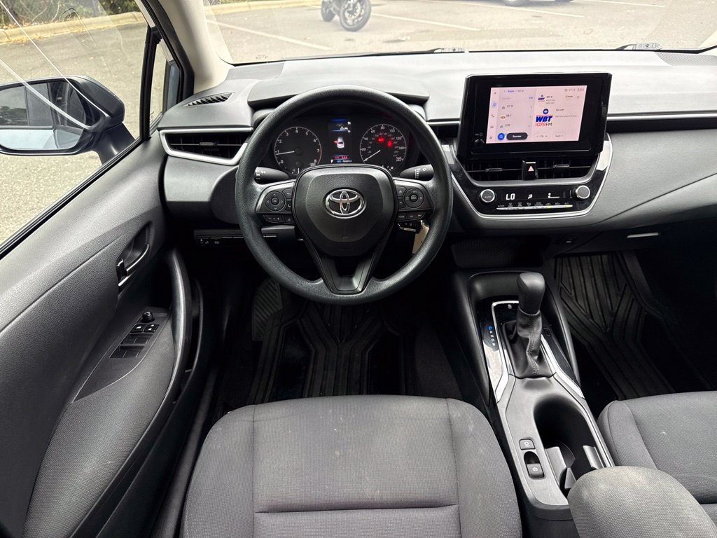 Used 2024 Toyota Corolla LE FWD image 27