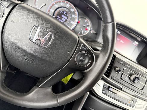 Used 2015 Honda Accord Sport image 44