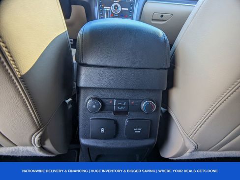 Used 2017 Ford Explorer Limited image 19