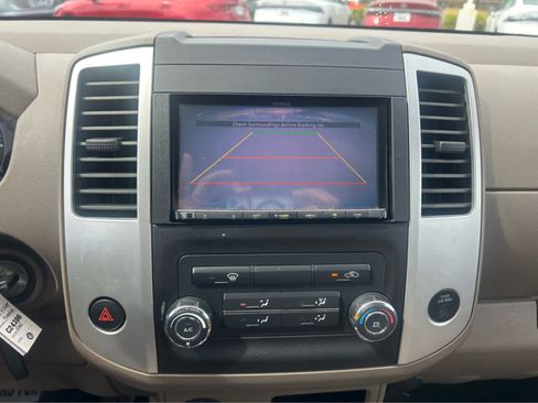 Used 2013 Nissan Frontier SV RWD image 8