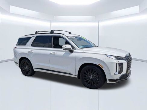 Used 2025 Hyundai Palisade Calligraphy AWD/4WD image 2