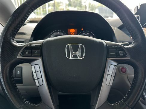 Used 2014 Honda Odyssey Touring image 25