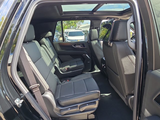New 2026 GMC Yukon Denali w/ Denali Reserve Package AWD/4WD image 16