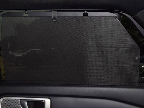 Used 2020 Ford Explorer Limited RWD image 19