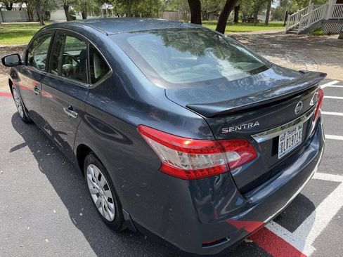 Used 2013 Nissan Sentra SV FWD image 3