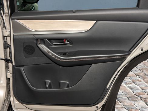 New 2026 MAZDA CX-90 3.3 Turbo w/ Preferred Package image 16