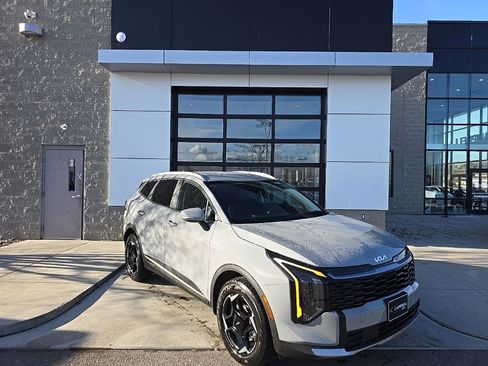 New 2026 Kia Sportage EX image 1