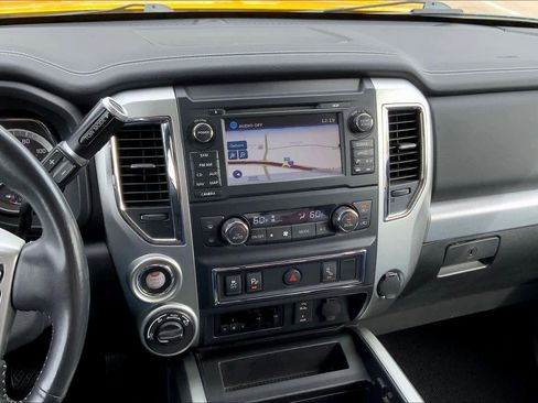 Used 2018 Nissan Titan PRO-4X w/ Pro-4x Utility Package image 6