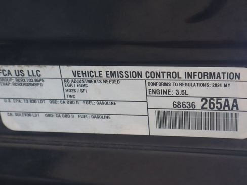 Used 2024 Jeep Grand Cherokee L Altitude AWD/4WD image 55