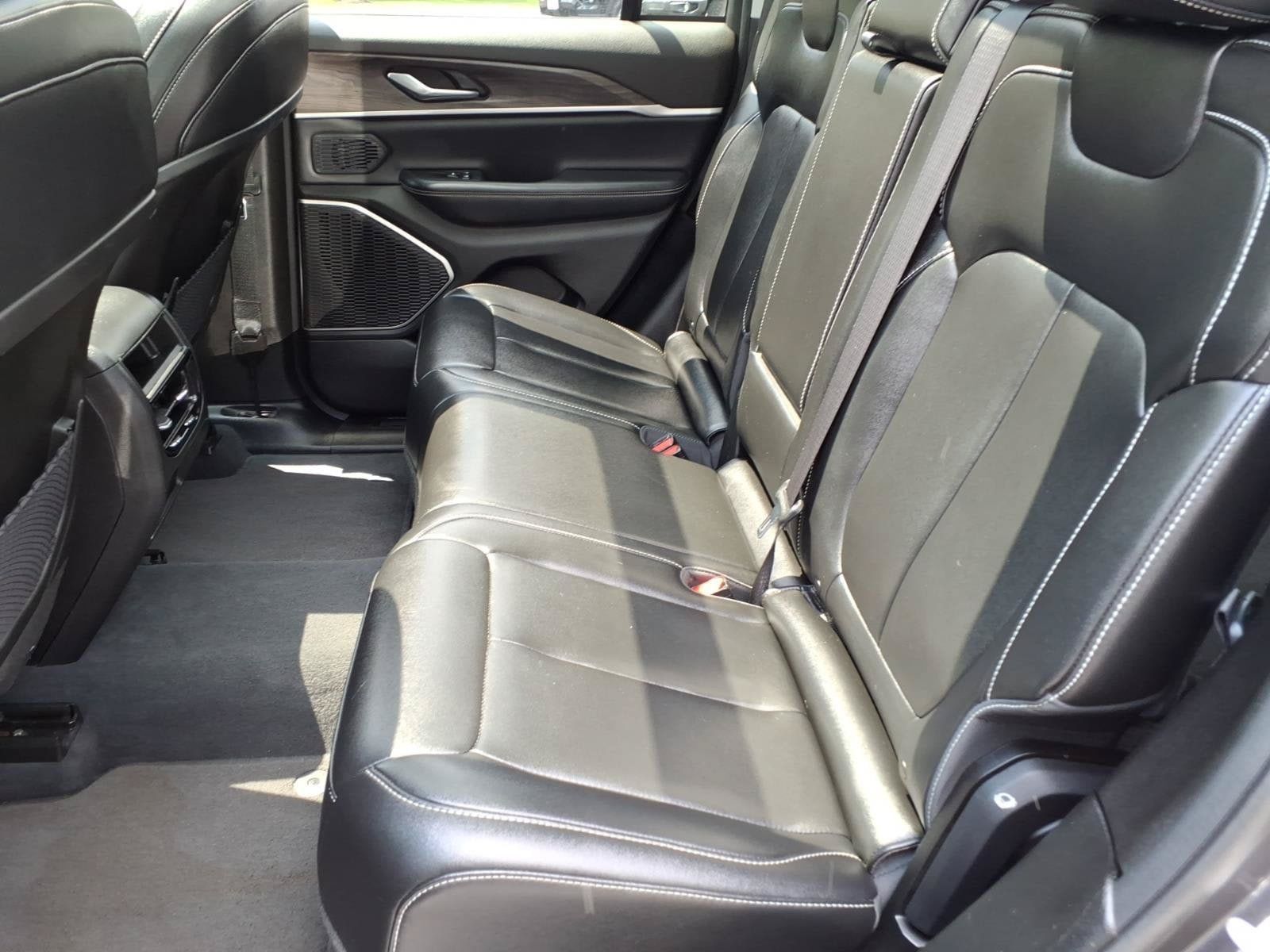 Used 2023 Jeep Grand Cherokee 4WD 4xe image 21