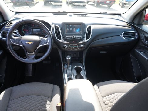 Used 2018 Chevrolet Equinox LT AWD/4WD image 25