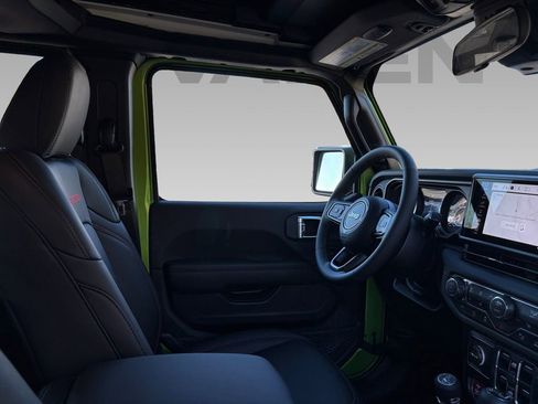 New 2026 Jeep Wrangler Unlimited Rubicon w/ Safety Group image 8