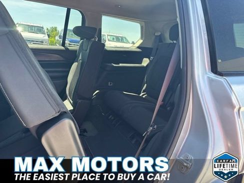 Used 2023 Jeep Grand Cherokee L Laredo w/ Luxury Tech Group I AWD/4WD image 16