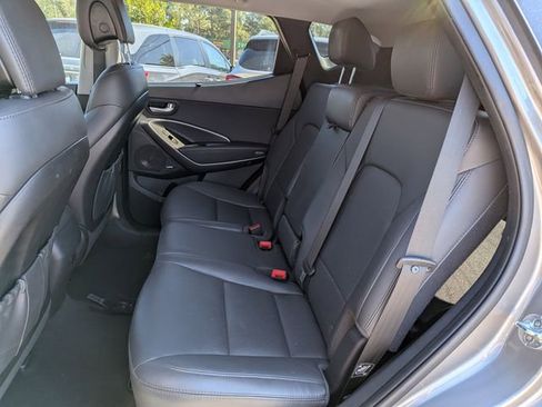 Used 2018 Hyundai Santa Fe Sport image 15