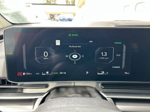 New 2026 Kia Carnival SX image 29