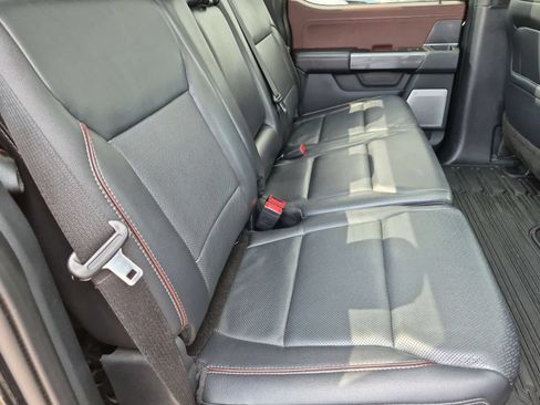 Used 2021 Ford F150 Lariat w/ Equipment Group 502A High AWD/4WD image 21