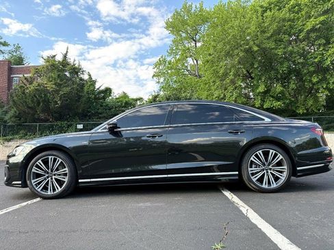 Used 2022 Audi A8 L 3.0T w/ Executive Package image 8