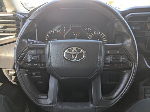 Used 2022 Toyota Tundra SR image 32