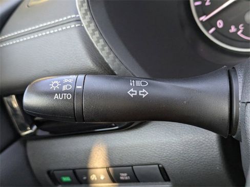 Used 2024 Nissan Sentra SV w/ Lighting Package image 27