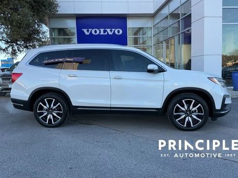 Used 2019 Honda Pilot Elite image 5