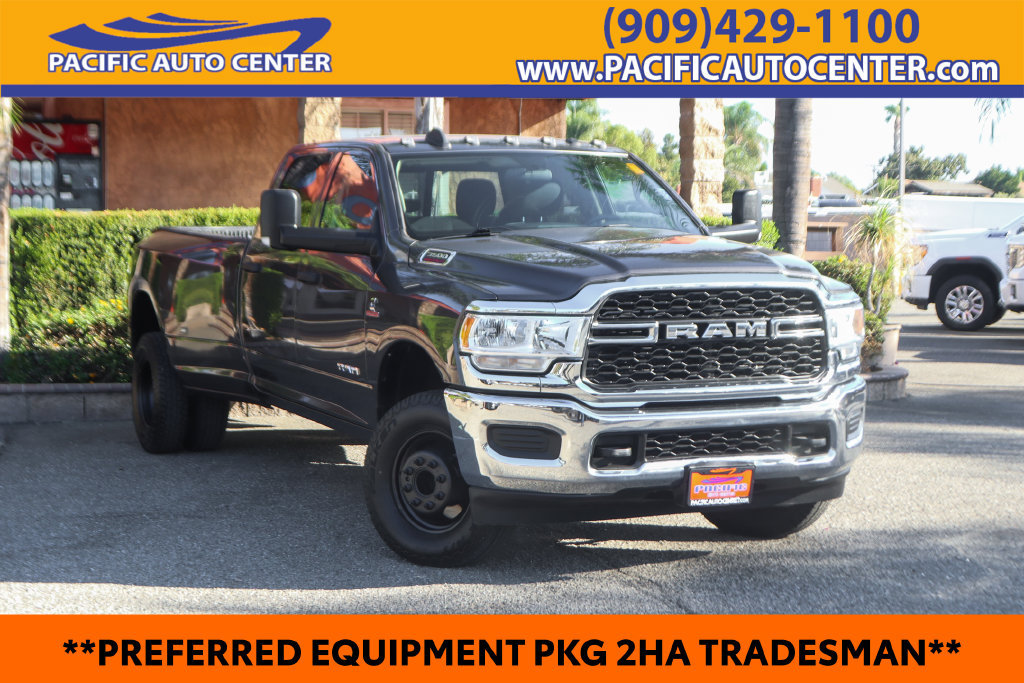 Used 2020 RAM 3500 Tradesman AWD/4WD image 1