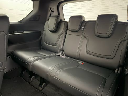 New 2026 Nissan Armada PRO-4X AWD/4WD image 17