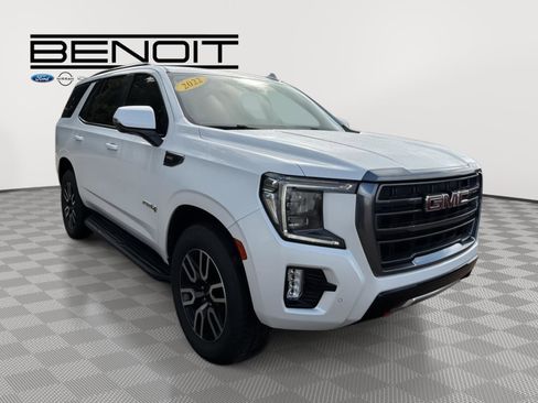 Used 2022 GMC Yukon AT4 image 3