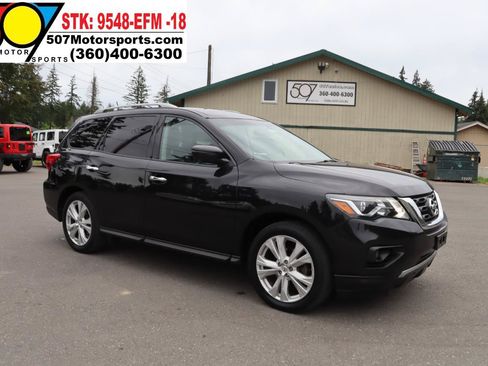Used 2018 Nissan Pathfinder SL w/ SL Premium Package AWD/4WD image 11