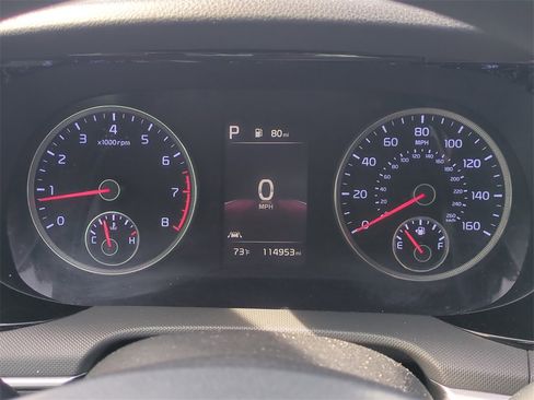 Used 2022 Kia K5 LXS image 28