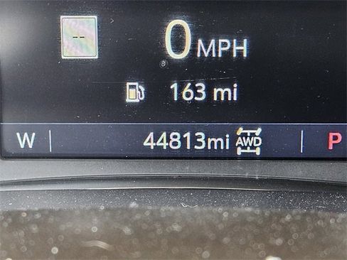 Used 2023 GMC Acadia SLT image 31