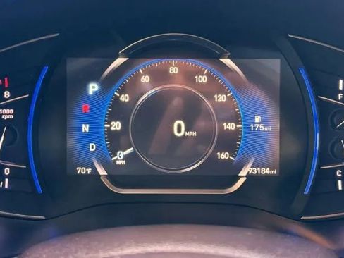 Used 2019 Hyundai Santa Fe FWD image 29