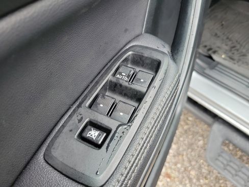 Used 2022 Ford Ranger Lariat w/ Tremor Off-Road Package image 17