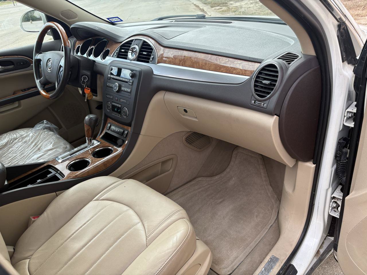 Used 2012 Buick Enclave Leather w/ LPO, Cargo Convenience Pkg FWD image 18