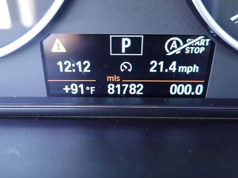 Used 2013 BMW 320i Sedan RWD image 12