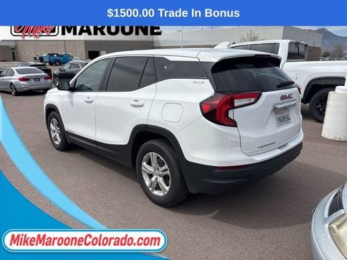 Certified 2024 GMC Terrain SLE image 3