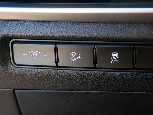 Used 2023 Kia Telluride S image 26