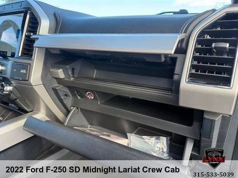 Used 2022 Ford F250 Lariat w/ Tremor Off-Road Package image 40