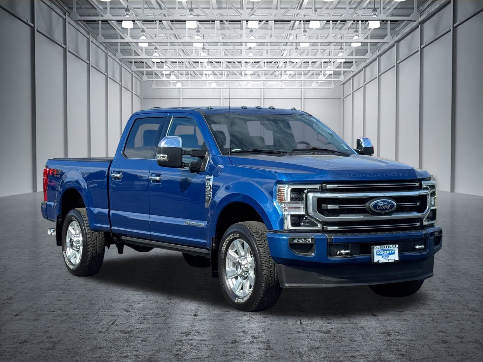 Used 2022 Ford F350 Platinum AWD/4WD image 4