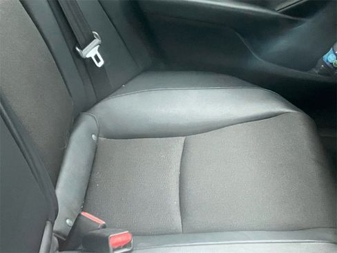 Used 2018 Honda Accord Sport image 8