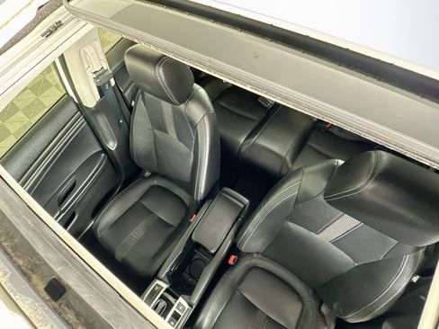 Used 2019 Honda Civic Touring image 21