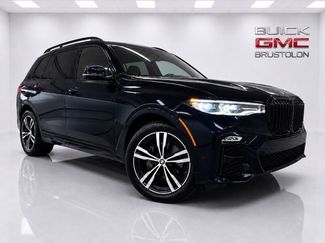 Used 2022 BMW X7 xDrive40i w/ M Sport Package AWD/4WD video 2