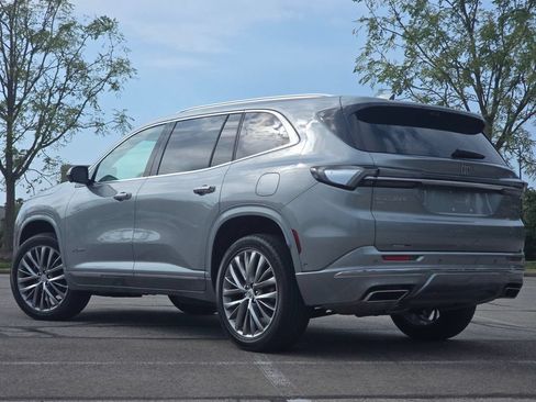 Used 2026 Buick Enclave Avenir w/ Super Cruise Package AWD/4WD image 16