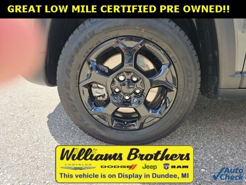 Certified 2023 Jeep Compass Trailhawk w/ Trailhawk Convenience Group image 11