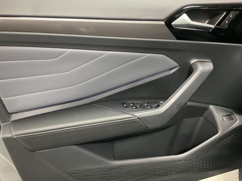 New 2026 Volkswagen Jetta SEL FWD image 16