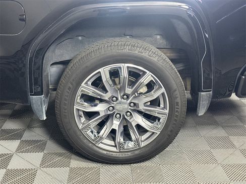 Used 2023 GMC Sierra 1500 Denali w/ Denali Reserve Package image 19