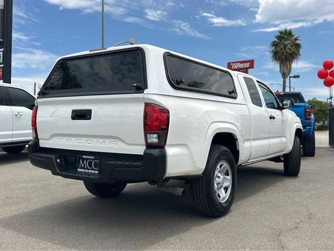 Used 2021 Toyota Tacoma SR RWD image 13