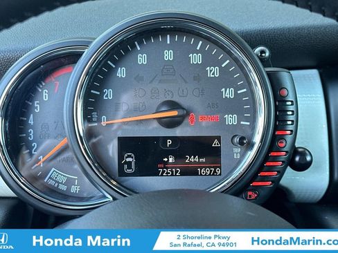 Used 2015 MINI Cooper 4-Door Hardtop image 31