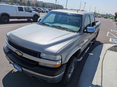 Used 2002 Chevrolet Silverado 2500 LT AWD/4WD image 8